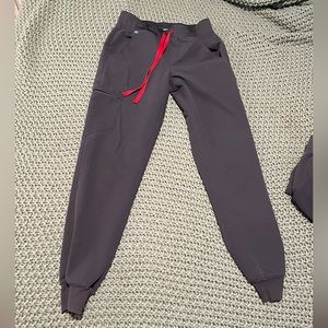 Figs charcoal joggers XS